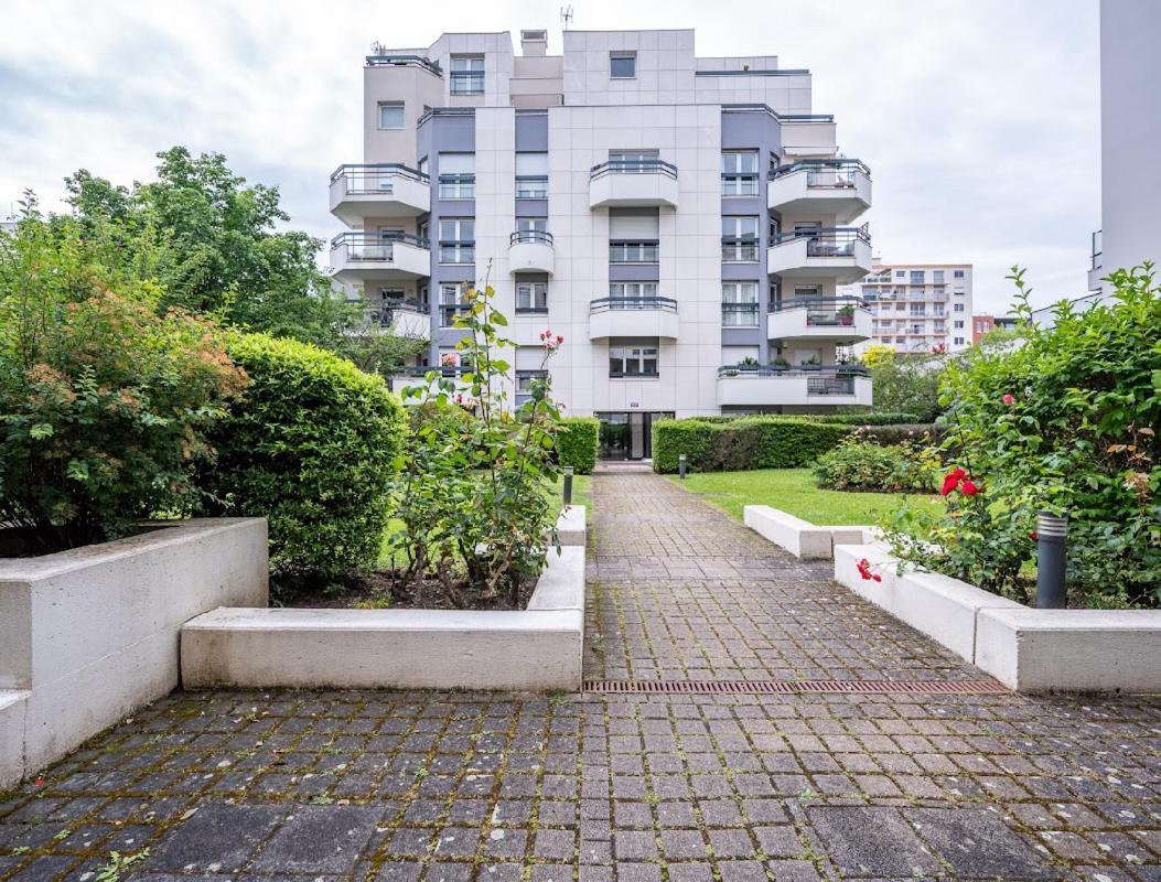 Le Havre De Paix A Suresnes Lejlighed Eksteriør billede